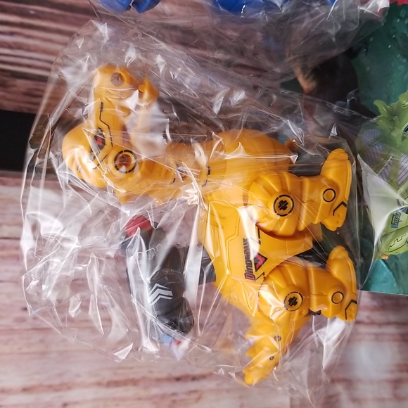 Burgkidz Dinosaurs  Pack of 4 - Picture 4 of 8